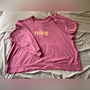 Women’s Nike sweatshirt size 2x